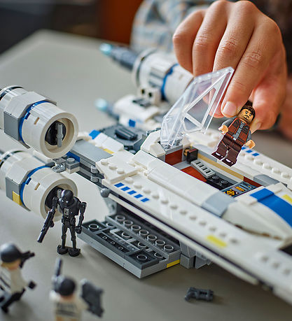 LEGO® Star Wars - Rebel U-Wing Starfighter 75399 - 594 Parts
