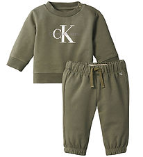 Calvin Klein Sweatsæt  - Monogram - Dusty OliveGreen Calvin Klein Sweatsæt  - Monogram - Dusty OliveGreen
