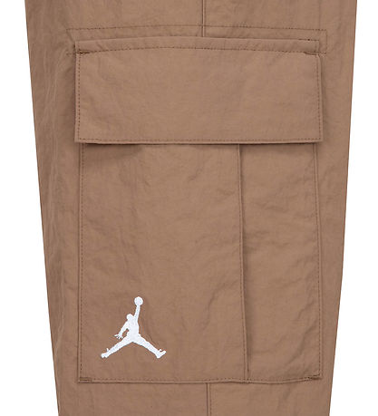 Jordan Reisihousut - Archaeo Brown M. Logo