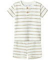Name It Shortssæt - Shorts/T-shirt - NbnOterry - Cloud Dancer Name It Shortssæt - Shorts/T-shirt - NbnOterry - Cloud Dancer