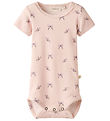 Lil' Atelier Body k/æ - NbfGayo - Peach Blush/Butterfly Lil' Atelier Body k/æ - NbfGayo - Peach Blush/Butterfly