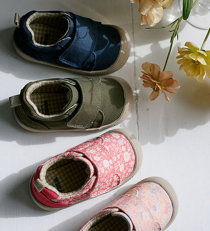 Wheat Lauflernschuh - Kei - Multi Blumen
