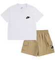 Nike Shortssæt - T-shirt/Shorts - Parachute Beige Nike Shortssæt - T-shirt/Shorts - Parachute Beige