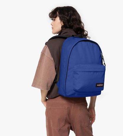 Eastpak Rygsæk - Out Of Office - 27 L - Electric Blue