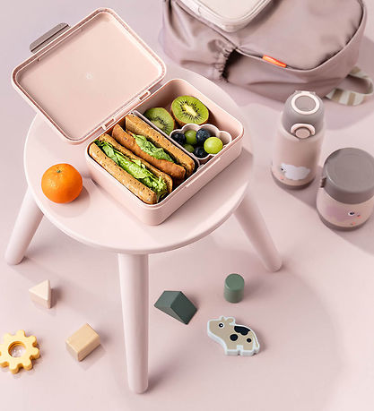 Done by Deer Madkasse - Tiny Farm - Powder