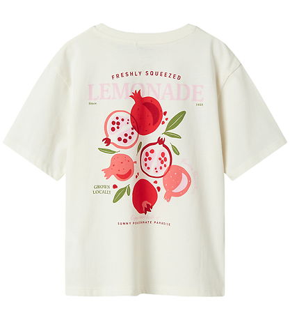 Name It T-shirt - NkfKassandra - Coconut Milk m. Granatæbler Name It T-shirt - NkfKassandra - Coconut Milk m. Granatæbler