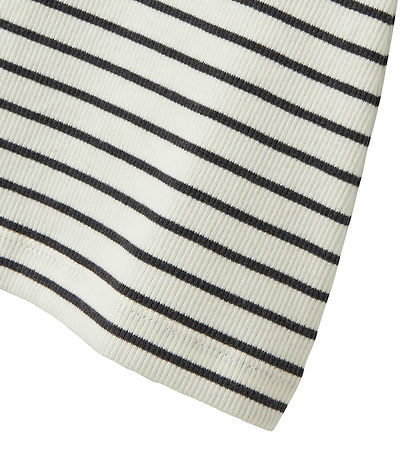 LMTD T-shirt - Rib - NlfHinaja - Dark Grey Melange/White Stripes LMTD T-shirt - Rib - NlfHinaja - Dark Grey Melange/White Stripes