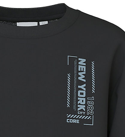Name It Sweatshirt - NkmVasha - Sort/New York 1982 Name It Sweatshirt - NkmVasha - Sort/New York 1982