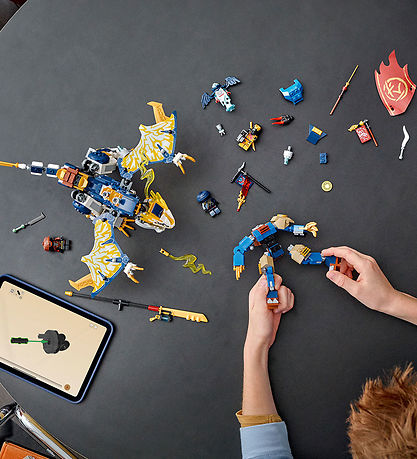 LEGO® Ninjago - Rogues drageflyver-mech 71843 - 584 dele