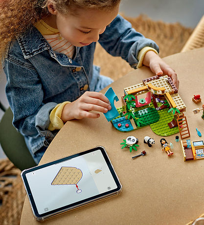 LEGO® Friends - Pandareservat med dyrepasning 42648 - 243 dele