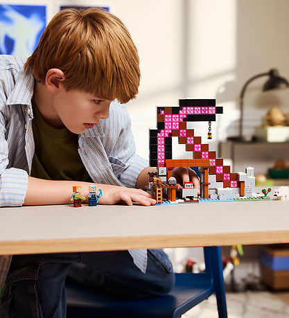 LEGO® Minecraft - Hakke-minen 21277 - 530 Dele