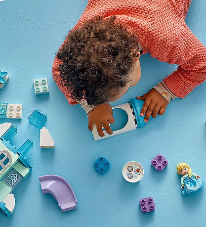 LEGO® DUPLO® - Anna og Elsas Fest På Frost-sl... 10455 - 54 Dele