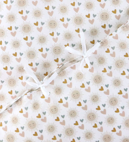 Nørgaard Madsens Bedding - Baby - White w. Happy Sun/Hearts