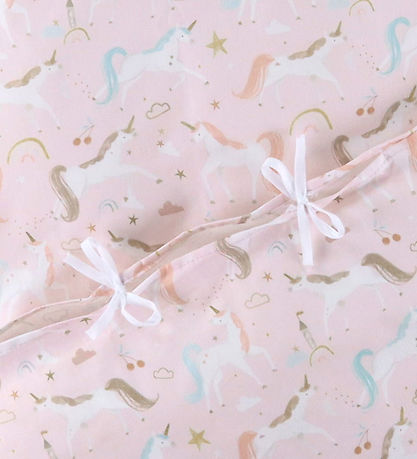 Nørgaard Madsens Sengetøj - Baby - Rosa m. Enhjørninger Nørgaard Madsens Sengetøj - Baby - Rosa m. Enhjørninger