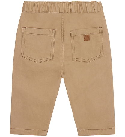 Hust and Claire Bukser - Tue - Warm Sand