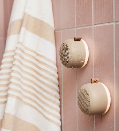 Kreafunk Højtaler m. Lys/Magnet - aLIGHT - Ivory Sand Kreafunk Højtaler m. Lys/Magnet - aLIGHT - Ivory Sand