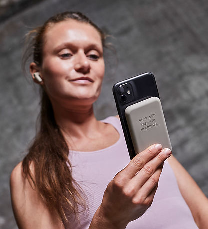 Kreafunk Powerbank - toCHARGE Qi - Ivory Sand - 5.000mAh Kreafunk Powerbank - toCHARGE Qi - Ivory Sand - 5.000mAh