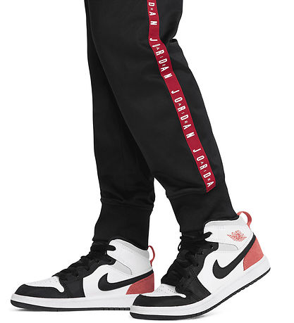 Jordan Træningssæt - Cardigan/Sweatpants - Sort m. Rød