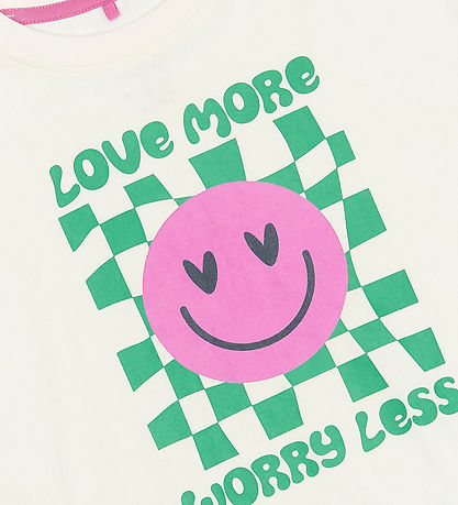 The New T-shirt - TnPraise - Cloud Dancer