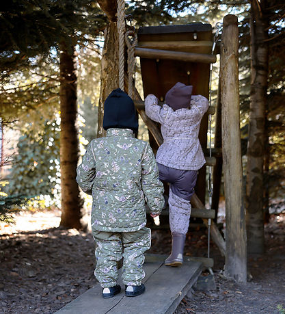 Mikk-Line Termotøj - Cloud Gray m. Blomster/Flæser Mikk-Line Termotøj - Cloud Gray m. Blomster/Flæser