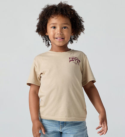 Levis T-shirt - Galloping Free - White Pepper m. Rød