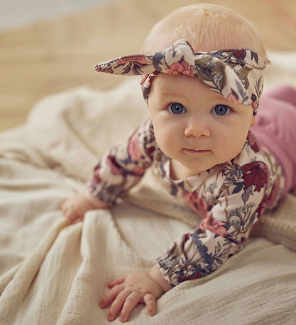 Müsli Body l/æ - Bliss - Nightingale/Root/Nostalgia Rose Müsli Body l/æ - Bliss - Nightingale/Root/Nostalgia Rose