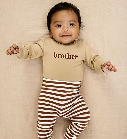 The New Siblings Body l/æ - TnsbBrother - Humus The New Siblings Body l/æ - TnsbBrother - Humus