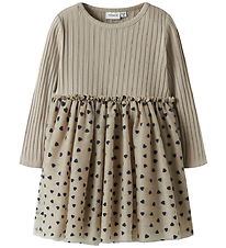 Name It Kjole - Rib - NmfNea Tulle - Island Fossil Name It Kjole - Rib - NmfNea Tulle - Island Fossil