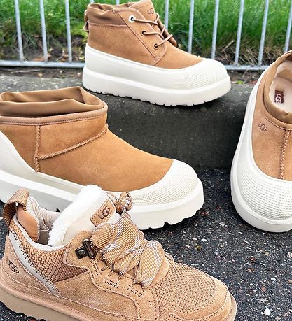 UGG Vinterstøvler - Neumel Weather Hyb - Chestnut