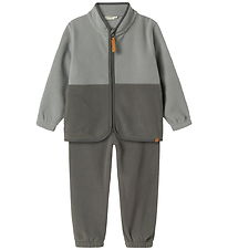 Lil' Atelier Fleecesæt - NmmLaspektra - Ultimate Grey Lil' Atelier Fleecesæt - NmmLaspektra - Ultimate Grey