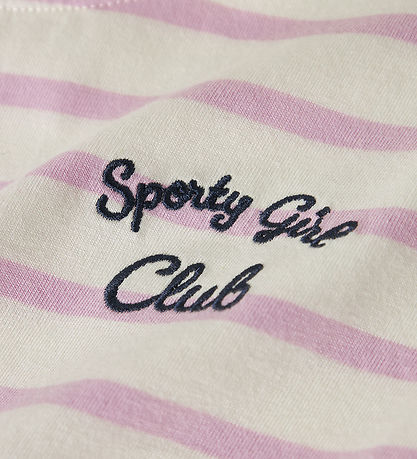 Name It T-shirt - NkfVita - Sweet Dreams/Sporty Girl Embroidery Name It T-shirt - NkfVita - Sweet Dreams/Sporty Girl Embroidery