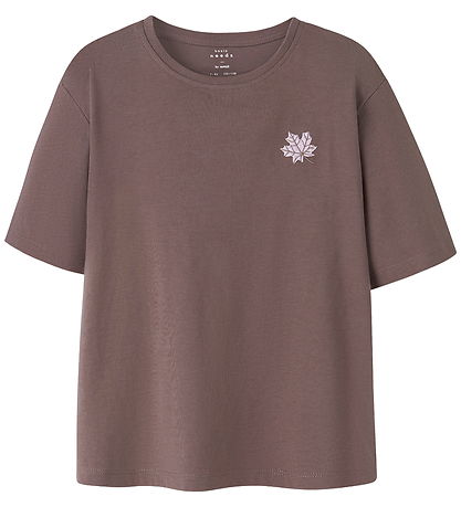 Name It T-shirt - NkfVita - Peppercorn/Maple Leaf Embroidery Name It T-shirt - NkfVita - Peppercorn/Maple Leaf Embroidery
