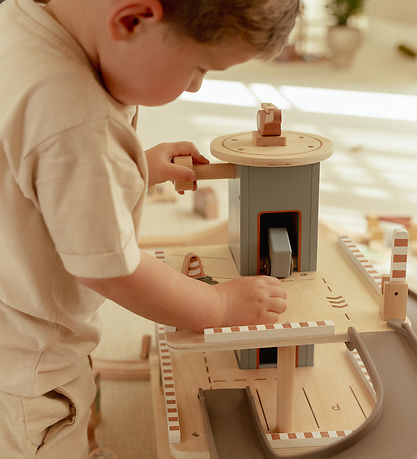 Little Dutch Garage - Træ