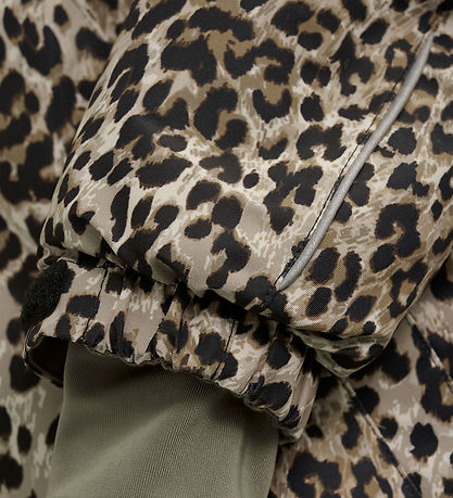 En Fant Flyverdragt - Pine Bark m. Leopard