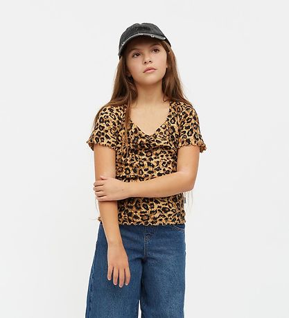 Mads Nørgaard T-shirt - Tiki - Rib - Leopard/Sort Mads Nørgaard T-shirt - Tiki - Rib - Leopard/Sort