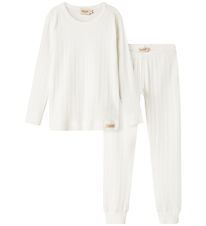 MarMar Nattøj - Gentle White m. Hulmønster MarMar Nattøj - Gentle White m. Hulmønster