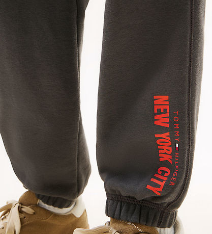 Tommy Hilfiger Sweatpants - Cargo - Washed Black m. Orange