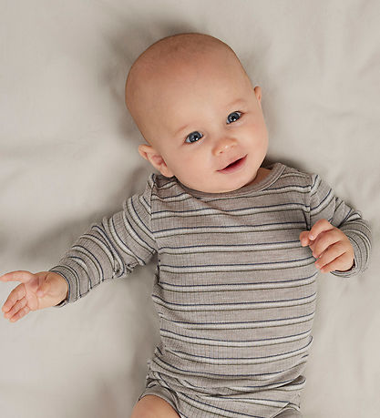 Name It Body l/æ - Uld/Modal - Rib - NbmWomi - Satellite/Stripes Name It Body l/æ - Uld/Modal - Rib - NbmWomi - Satellite/Stripes