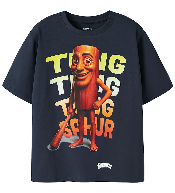Name it "Italian brainrot" T-shirt i navy til drenge