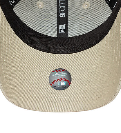 New Era Kasket - 9Forty - Neyyan - Light Beige