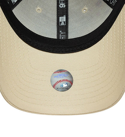 New Era Kasket - 9Forty - Floral - Light Beige