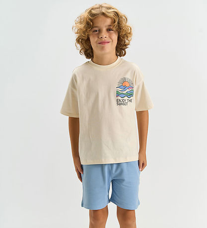 The New T-shirt - TnTruck - Gardenia