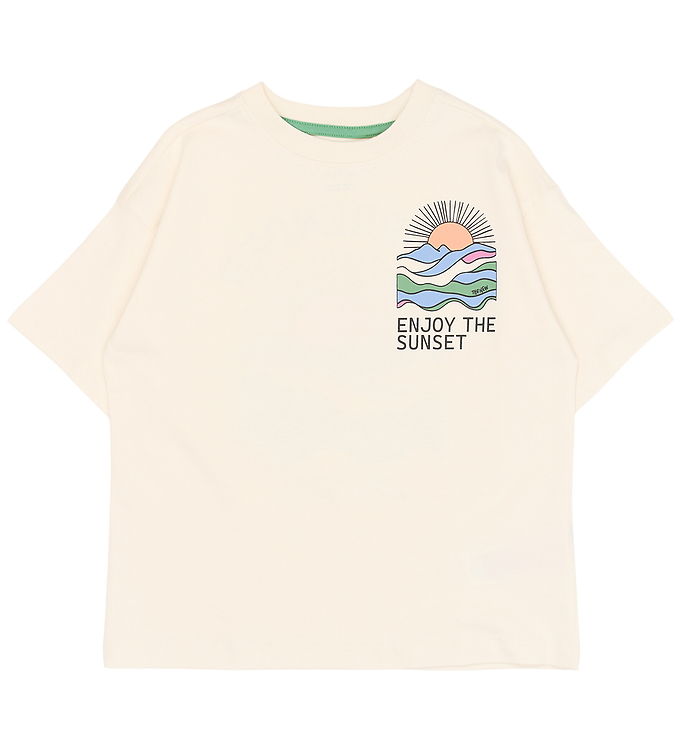 The New T-shirt - TnTruck - Gardenia