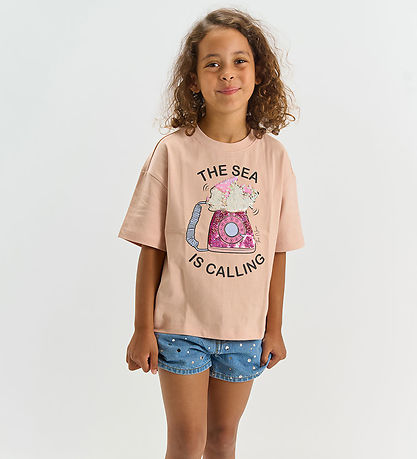 The New T-shirt - TnTiffany - Peach Whip