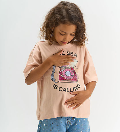 The New T-shirt - TnTiffany - Peach Whip