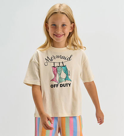 The New T-shirt - TnTia - Gardenia