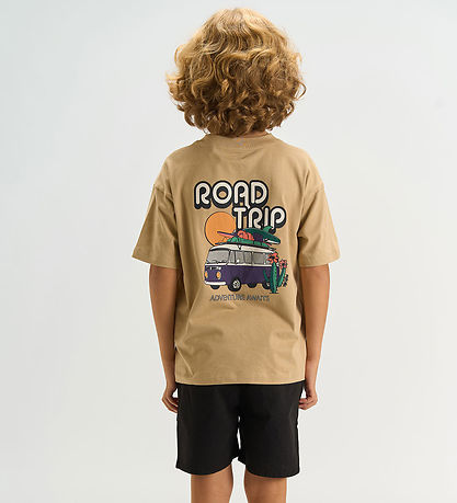 The New T-shirt - TnThomas - Humus