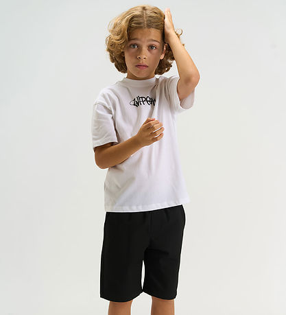 The New Shorts - TnStuart - Black Beauty