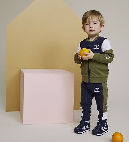 Hummel Cardigan - hmlFinn - Capulet Olive Hummel Cardigan - hmlFinn - Capulet Olive