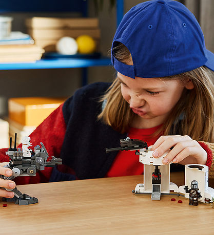 LEGO® Star Wars - AT-RT Angreb 75444 - 297 Dele